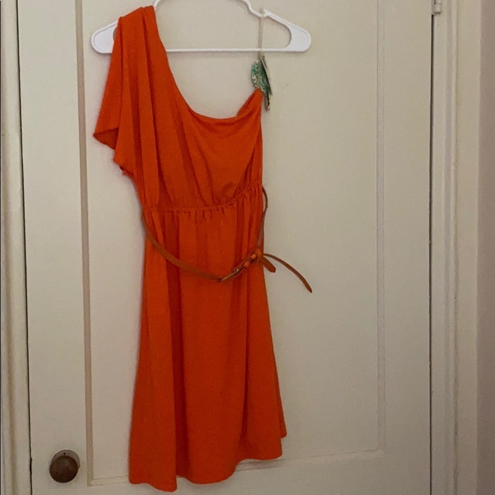 NWT Belle Du Jour orange one shoulder dress sz: S